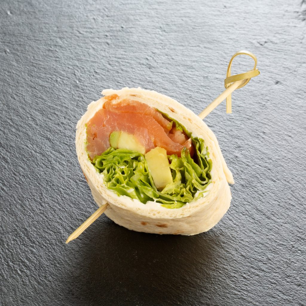 Lachs-Avocado Wrap - Bonjour Munich