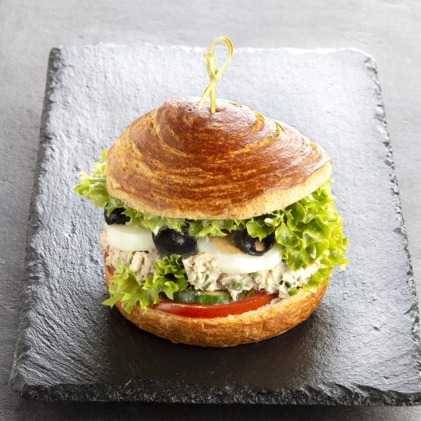 Bun Thunfish-Mayo-Eier