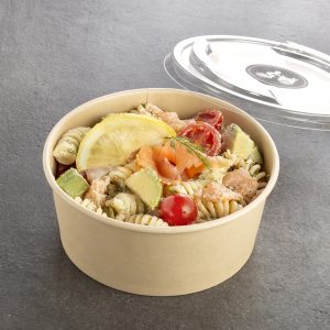 Nudelsalat mit Lachs und Avocado