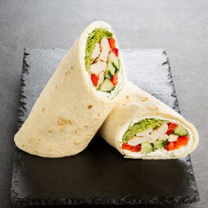 Wrap Hähnchen, Frischkäse, Paprika, Gurke, Salat